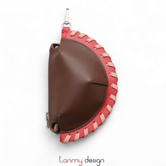 Charm- Chocolate pillow-shaped cake
